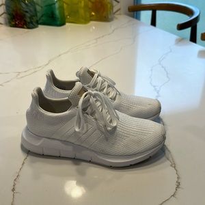 Size 7.5 Adidas running sneakers